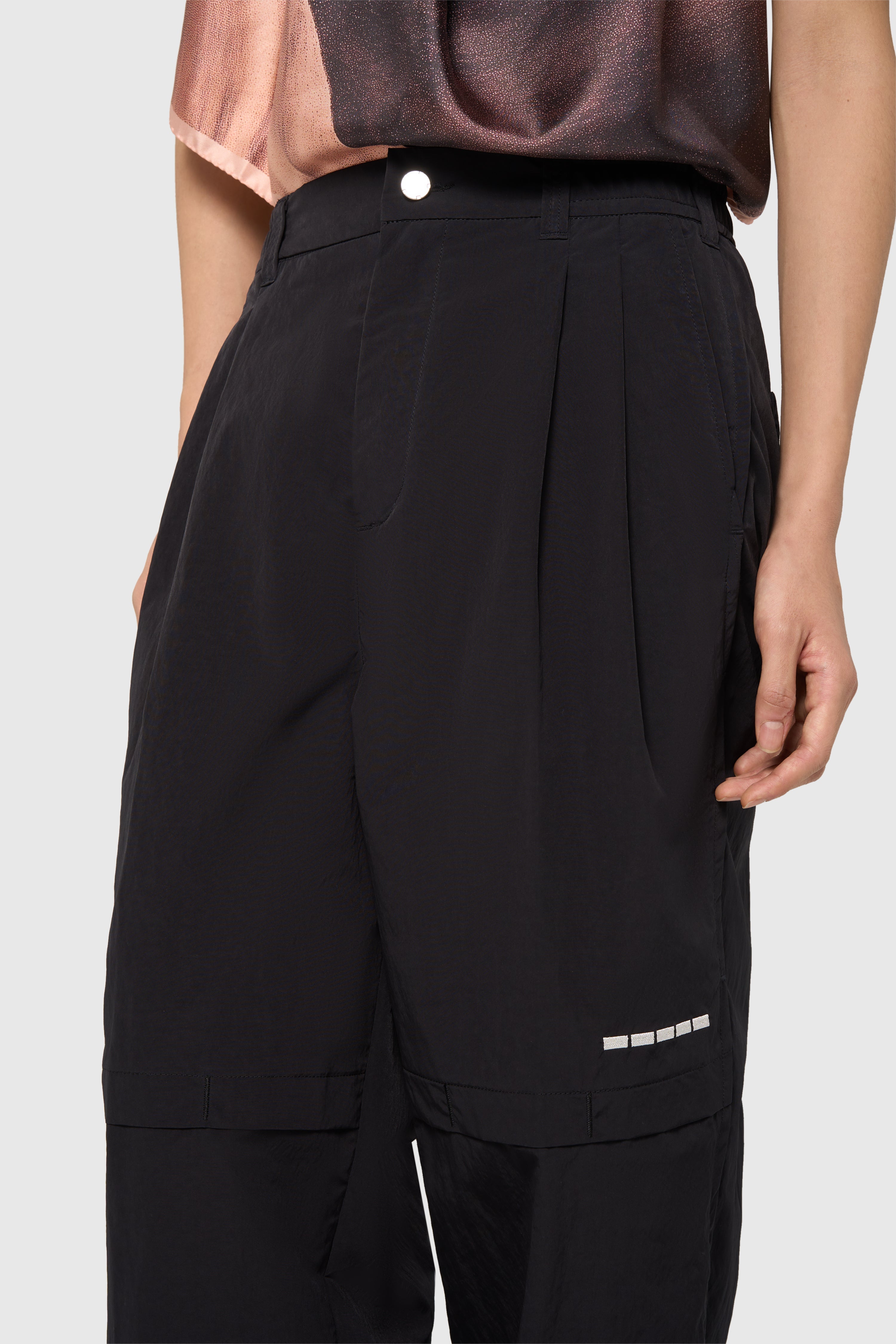 Sand pleated trousers