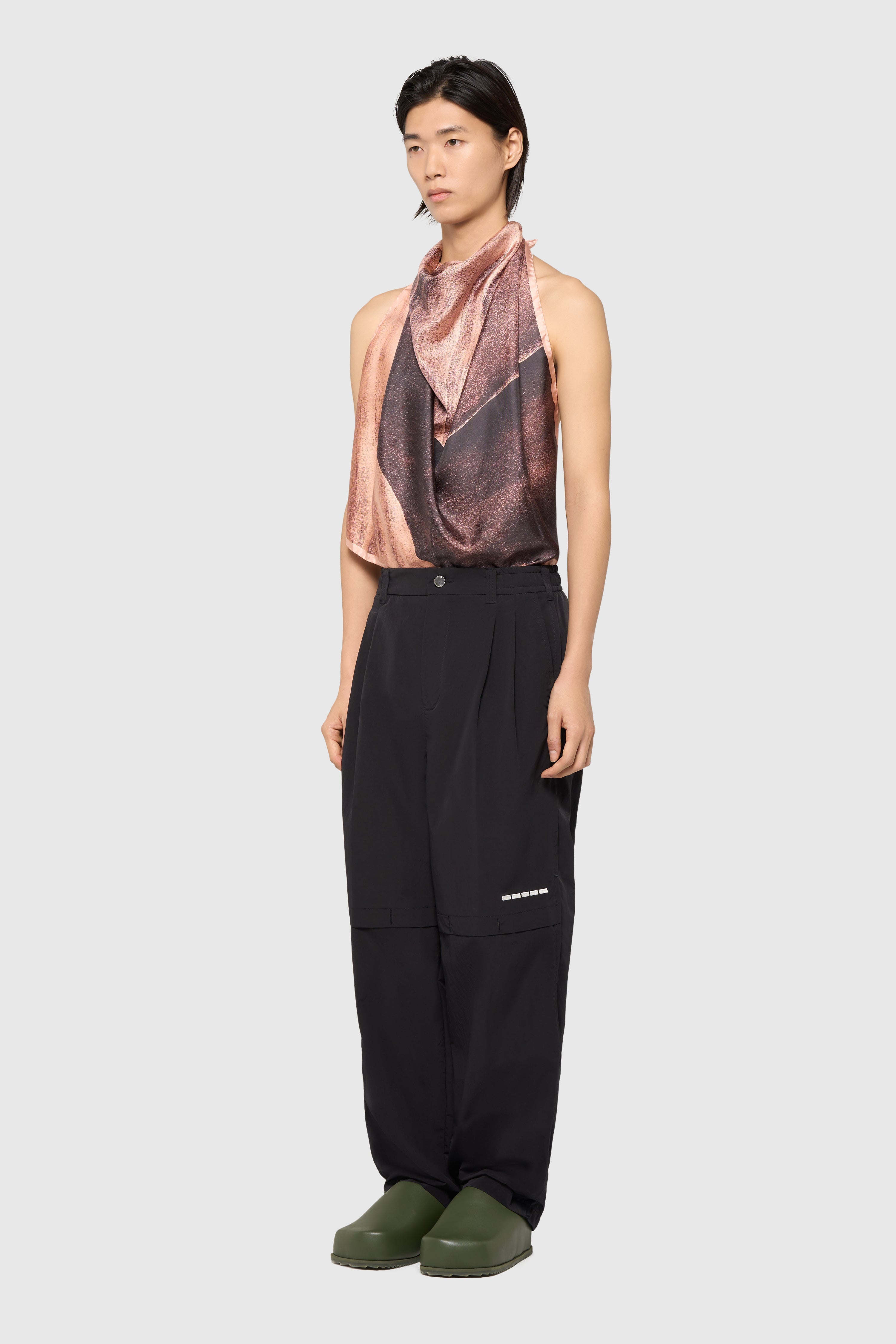 Sand pleated trousers