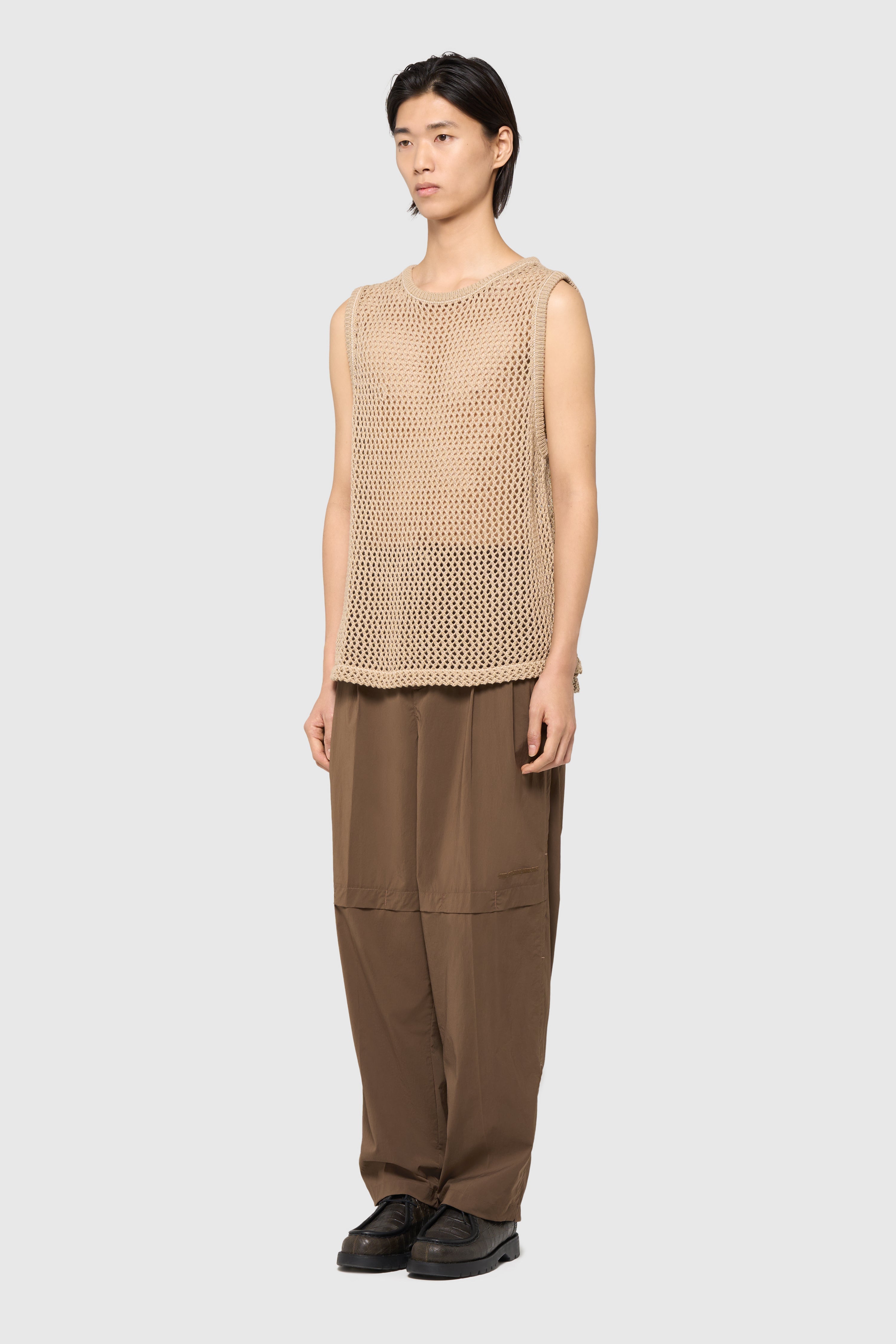 Sand pleated trousers