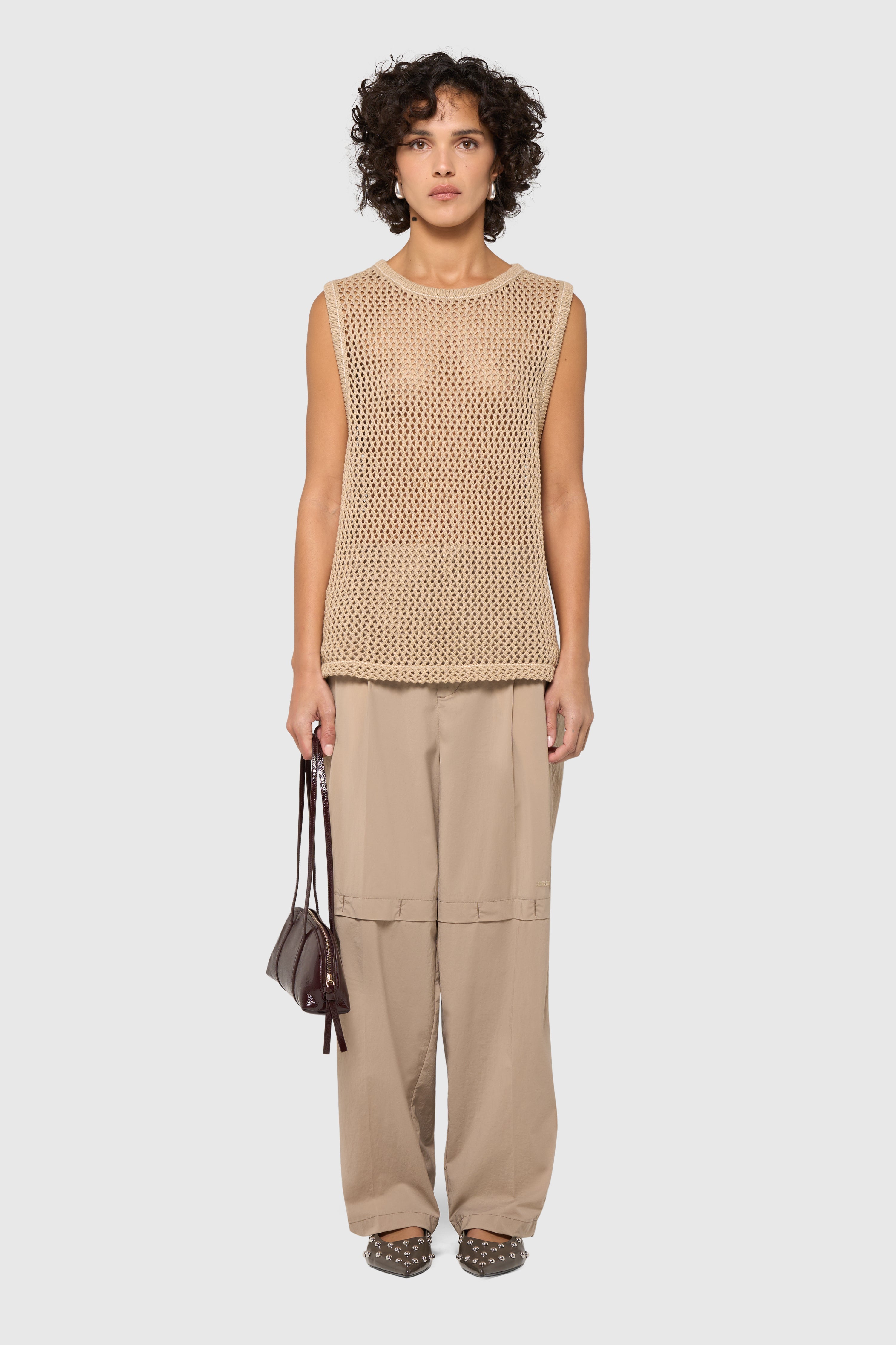 Sand pleated trousers