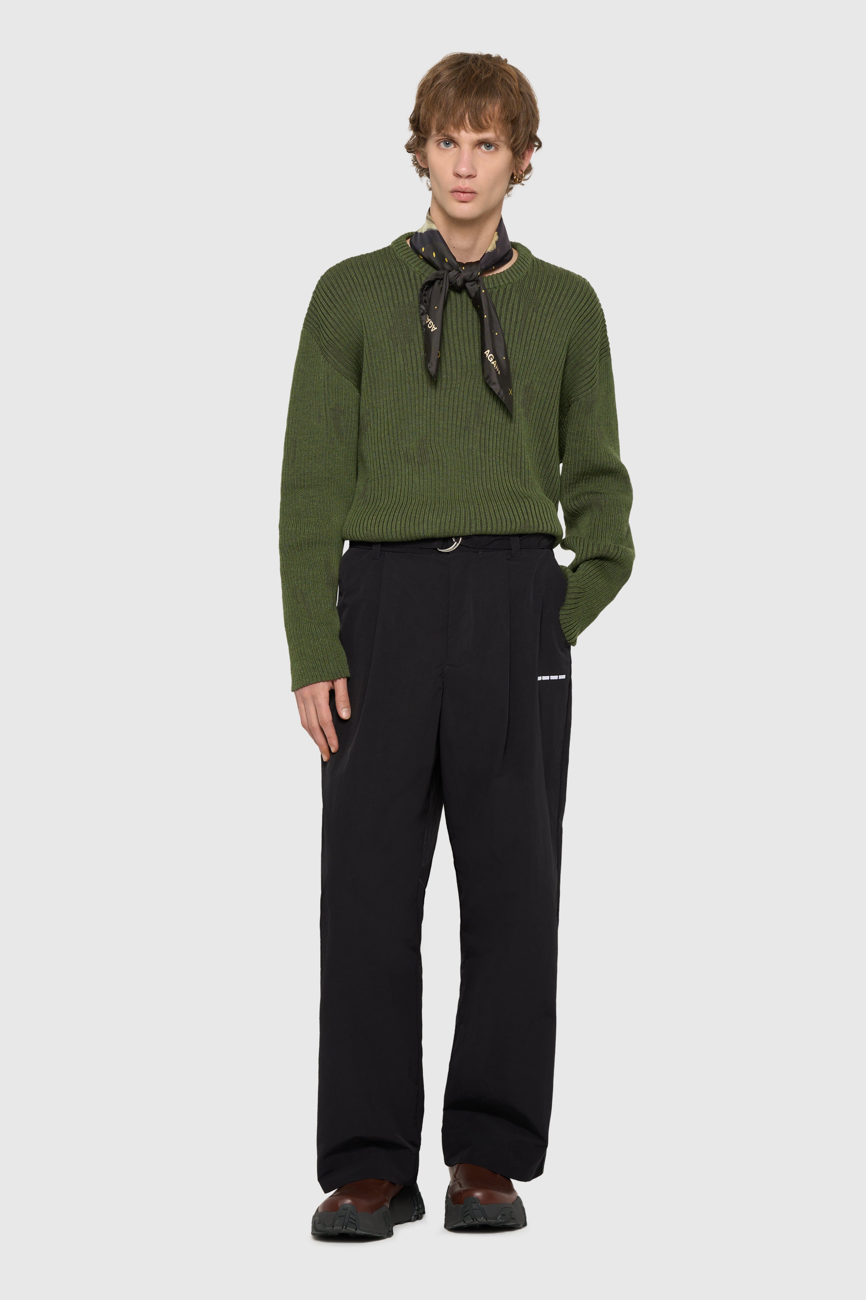 STAIN SWEATER