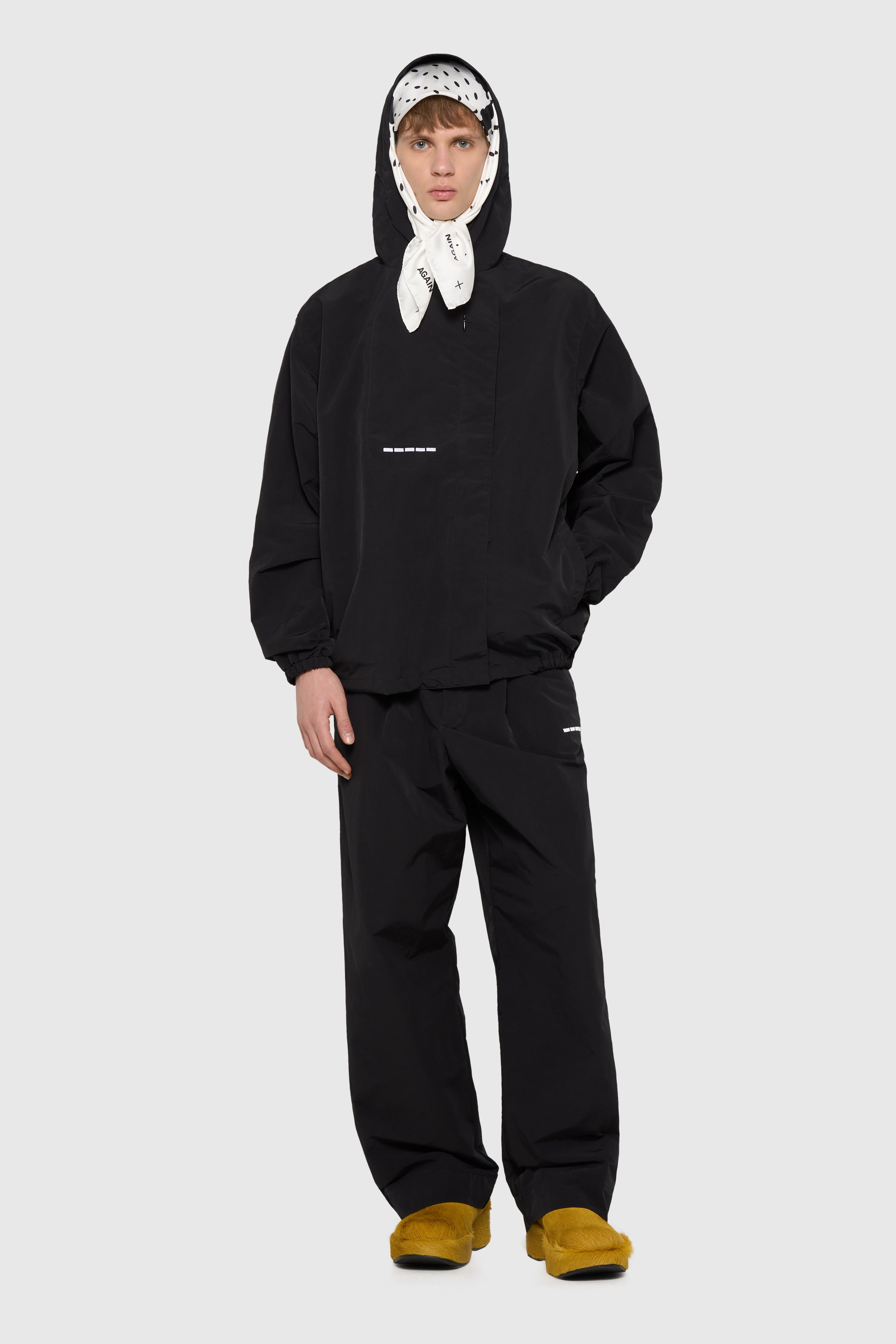 TRACKS WINDBREAKER