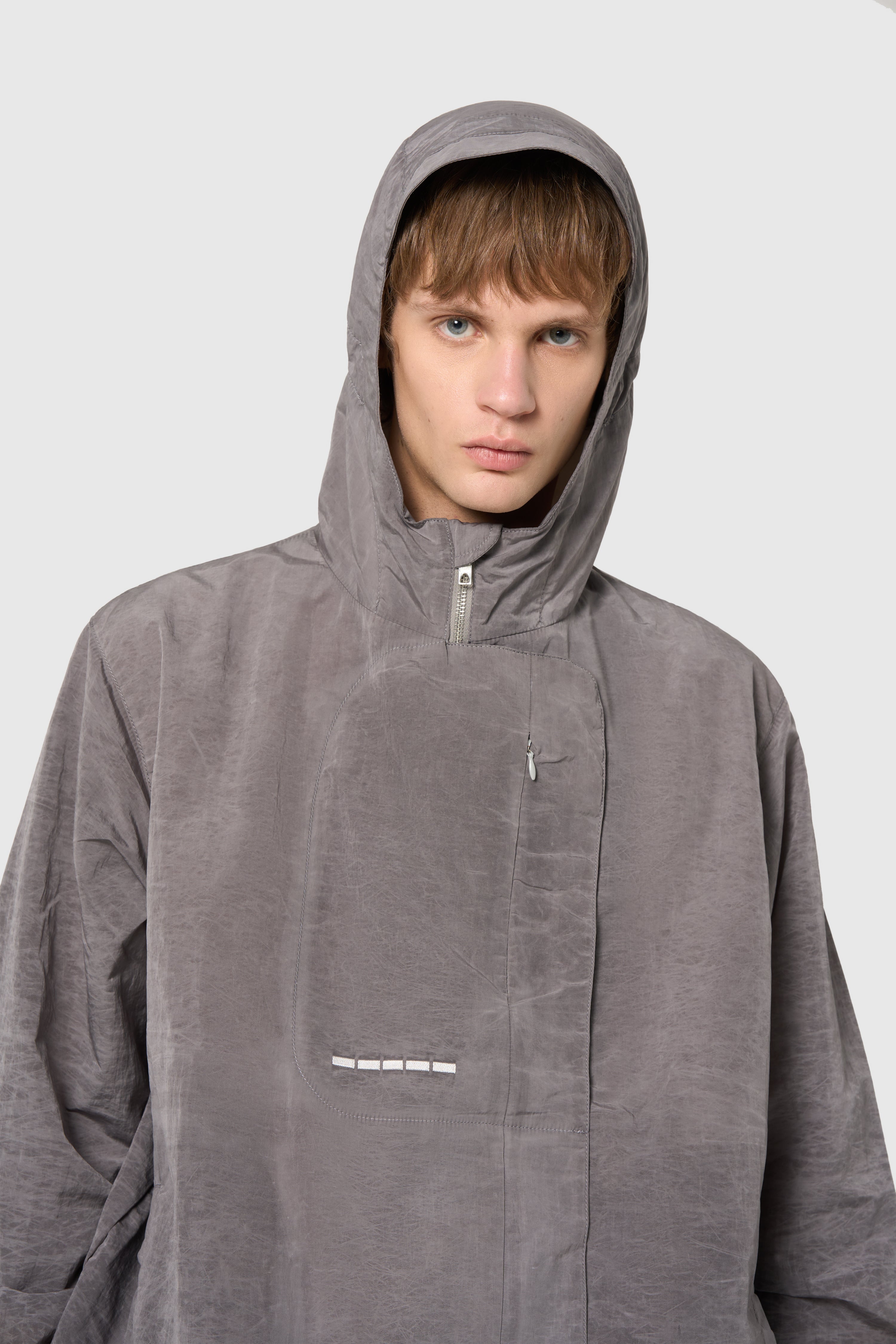 TRACKS WINDBREAKER