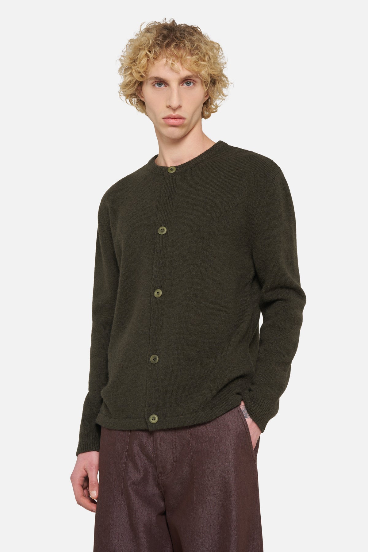 ROUNDNECK CARDIGAN