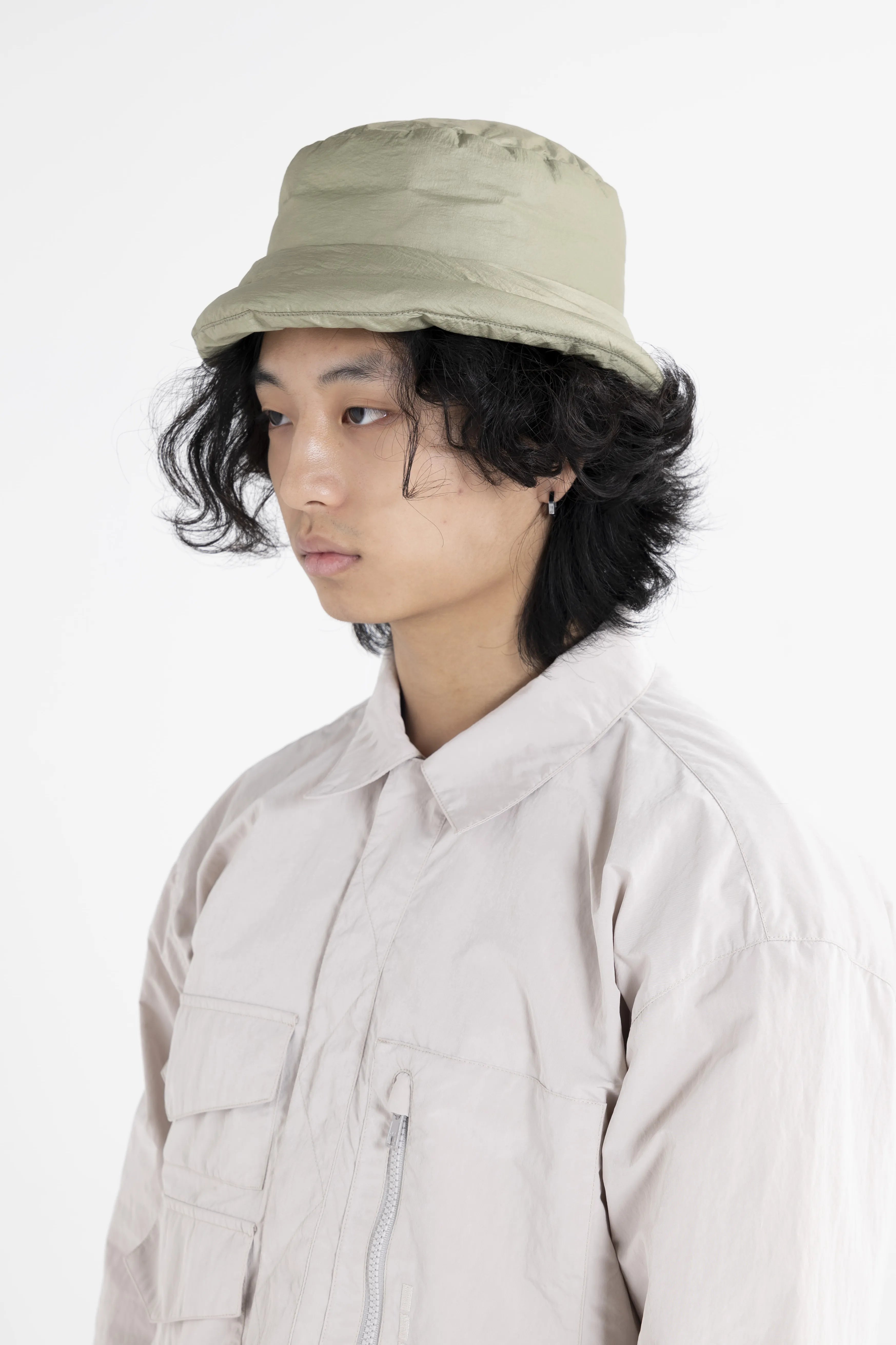 Gleam bucket hat